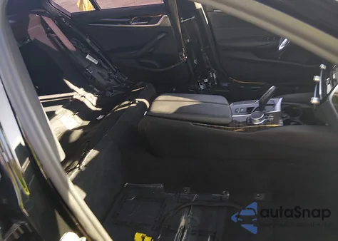 2018 BMW 530I z USA, uszkodzony, nr VIN WBAJA5C53JG898301